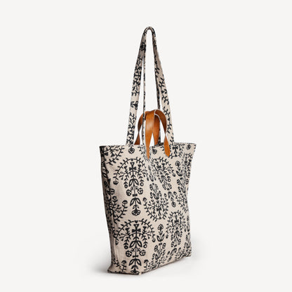 Carryall Tote - Meadow Folk