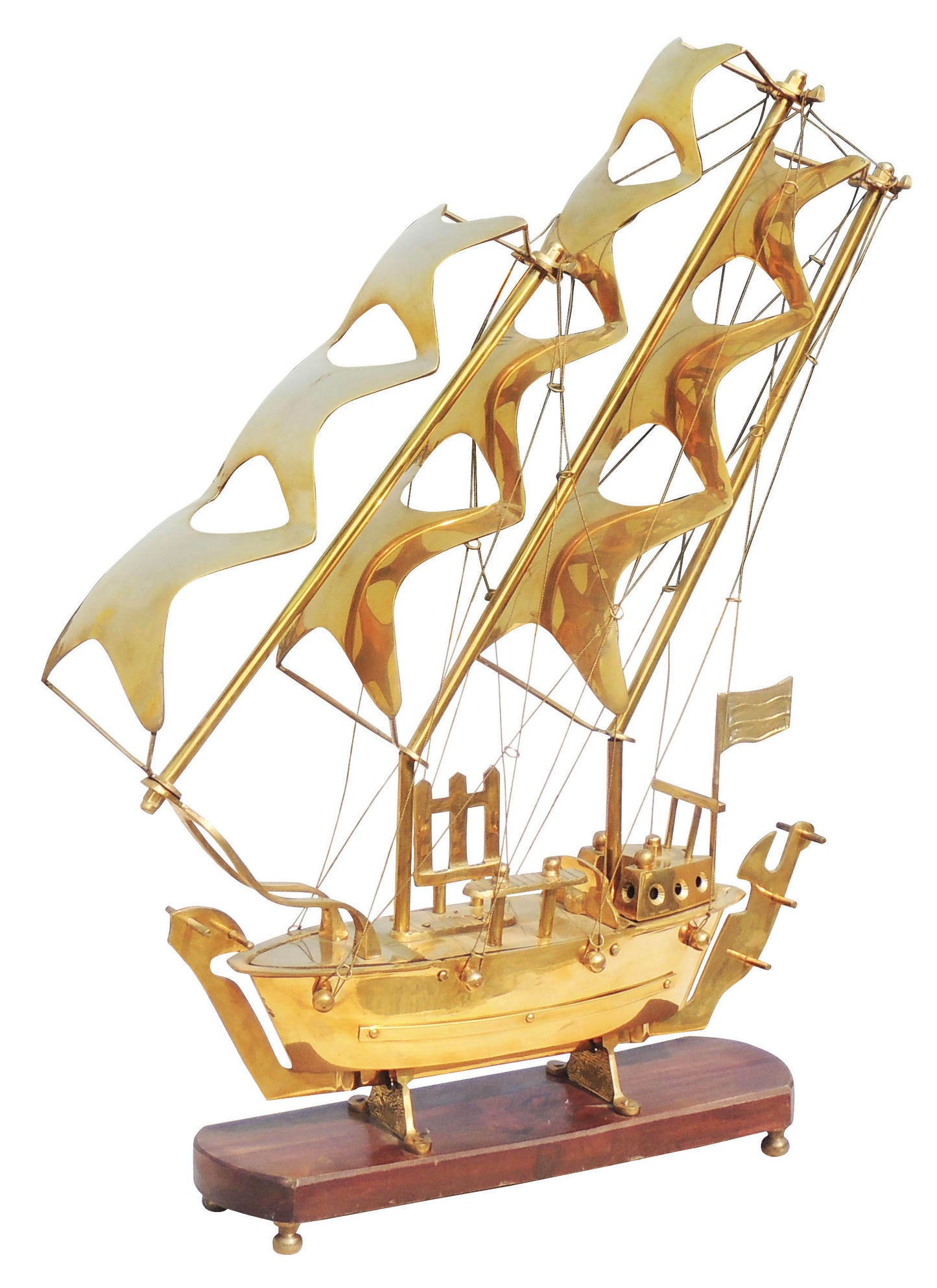 brass_sailing_vessel